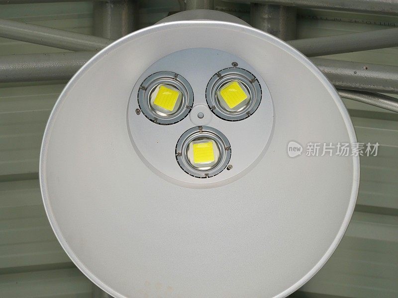 LED Dlamp屋顶下的灯